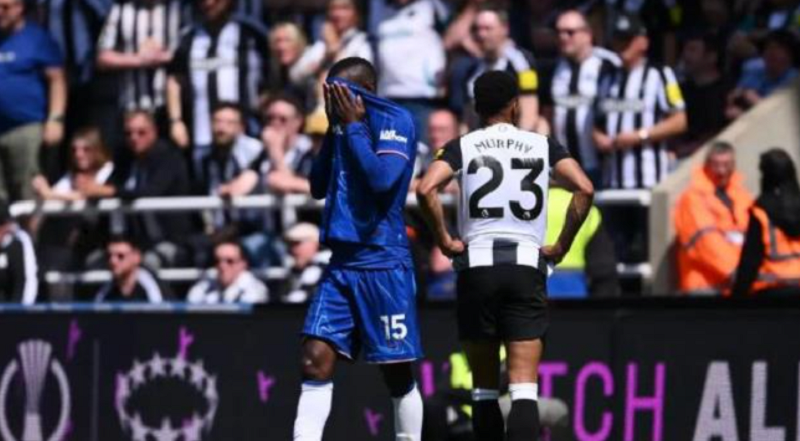 HLV Maresca hé lộ khả năng Nicolas Jackson chia tay Chelsea ngay hè này